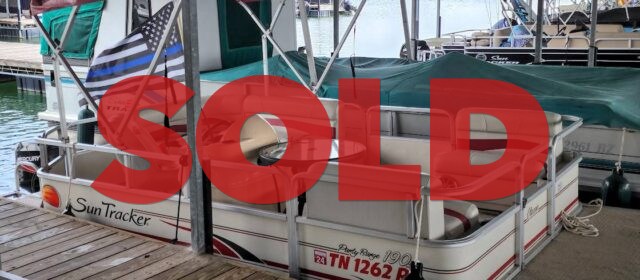 SOLD: 2008 Sun Tracker Party Barge 190 Pontoon Boat – $11,500 (Sevierville)